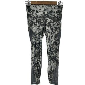 Under Armour HeatGear Printed Cropped Performance Leggings Size Small